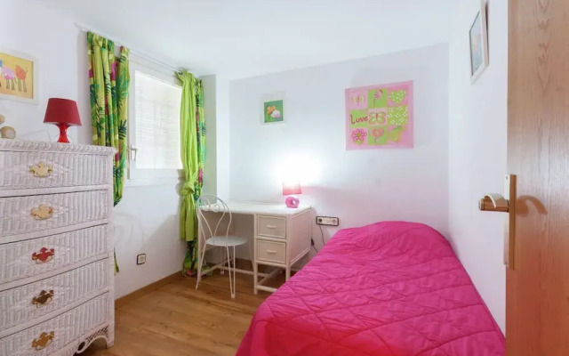 Luxury Apartment in L'escala Catalonia near Beach