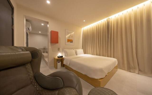 Nomad Aank hotel Gumi branch
