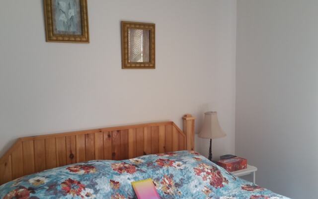 Rustico Acres Cottages