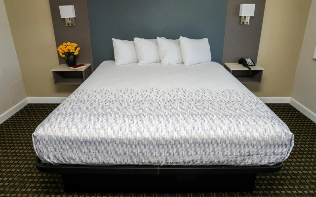 Sea Breeze Inn