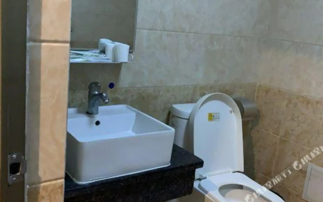 Superior Hotel (Sanya Eternal Love Duty Free City)