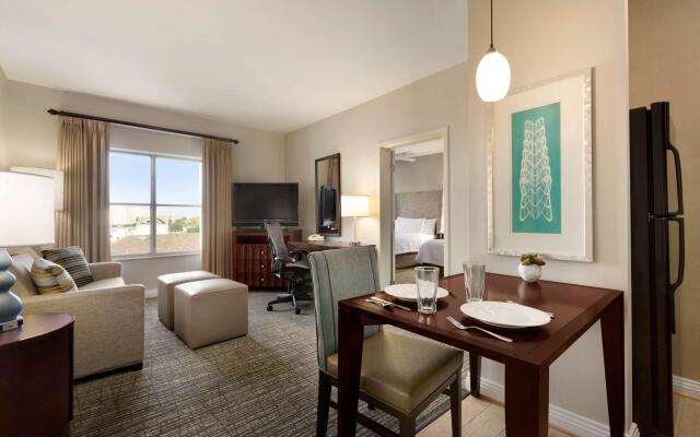 Homewood Suites by Hilton Plano- Richardson