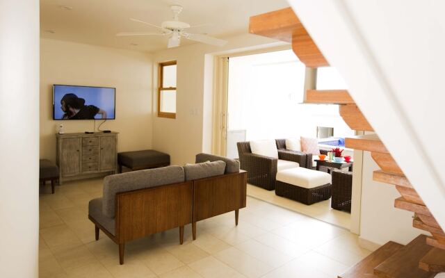 Luxury 3-bed Villa, St James, Near Beach & Gym