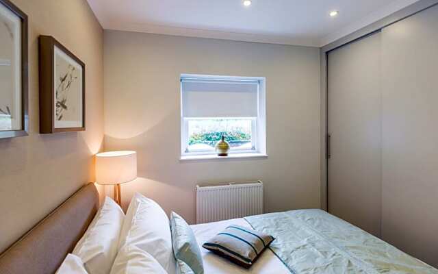 High Street Kensington Apartment