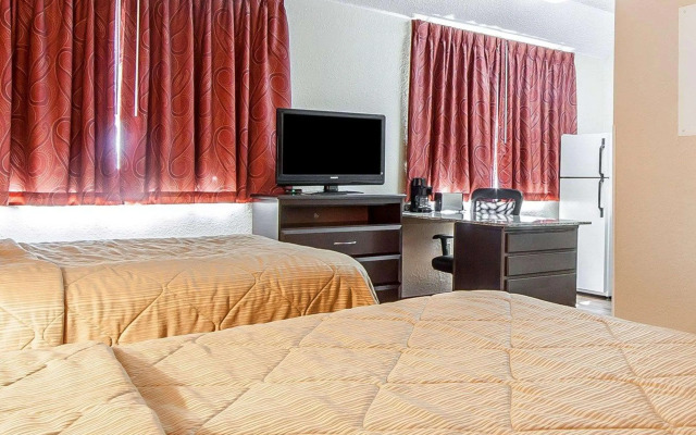 Mainstay Suites Knoxville Airport