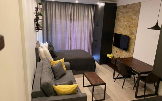 Milmari Lux N8
