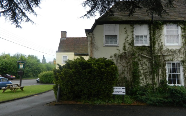 Best Western Cedars Hotel