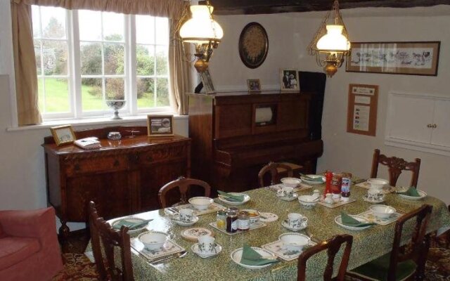 Manor Farm B & B