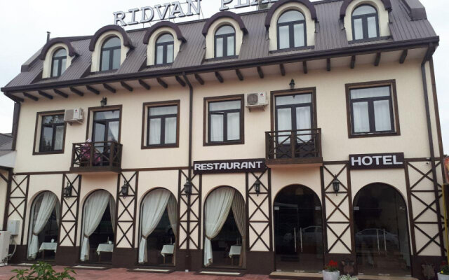 Ridvan Plaza Hotel