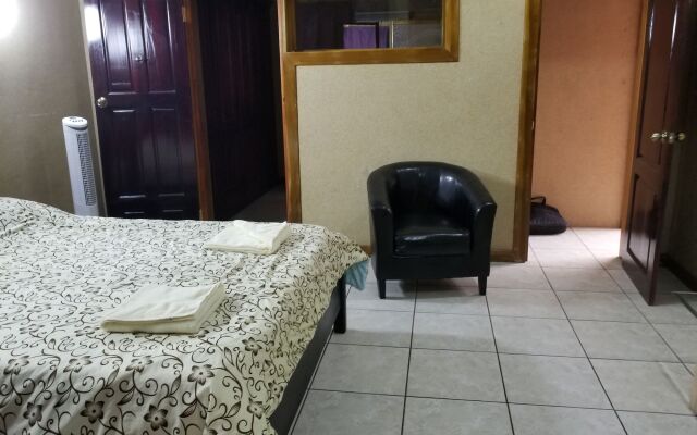 Hotel Monte Campana Escazu