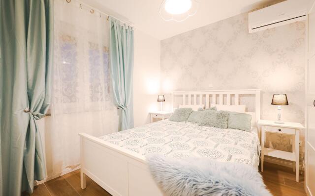 Villa in Pridraga With Pool and Five Person