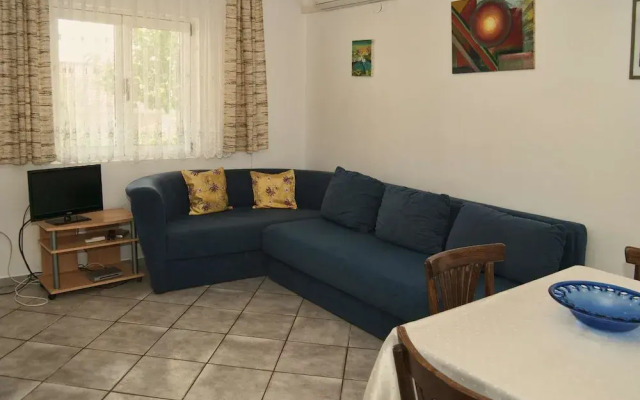 Apartments Zderic 735
