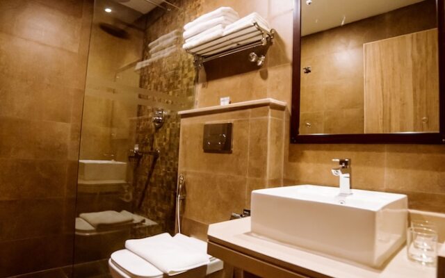 Aabas Pokhara by Barahi Hospitality