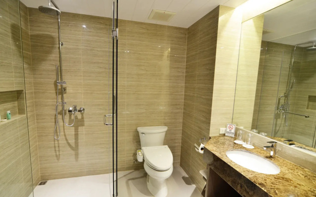 Pearl Garden Hotel