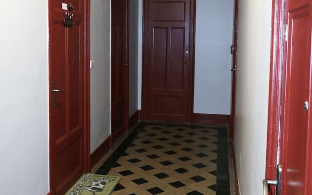 Central studio in Annecy, with elevator