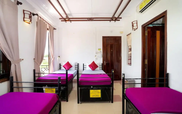 Tribee Ede Central Hostel