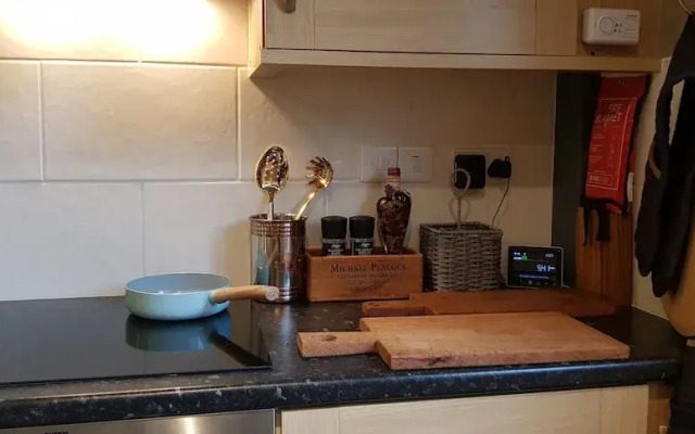 Beautiful 1-bed Apartment