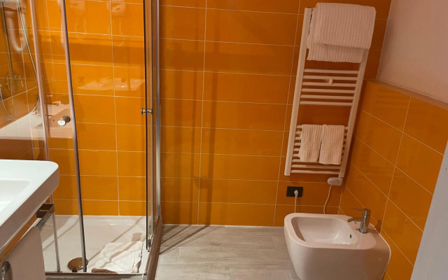 Blue Shades Aparthotel