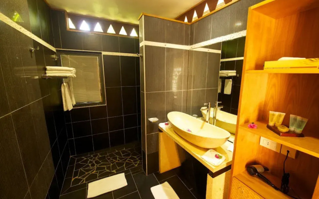 3 Bedroom Battersea House With Patio