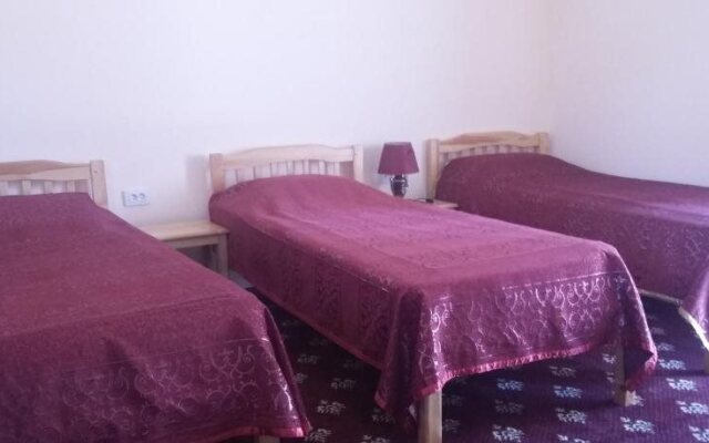 Guest House Orzu