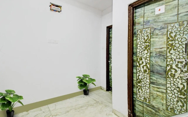 Oyo Flagship 93139 Green Lodging And Boarding