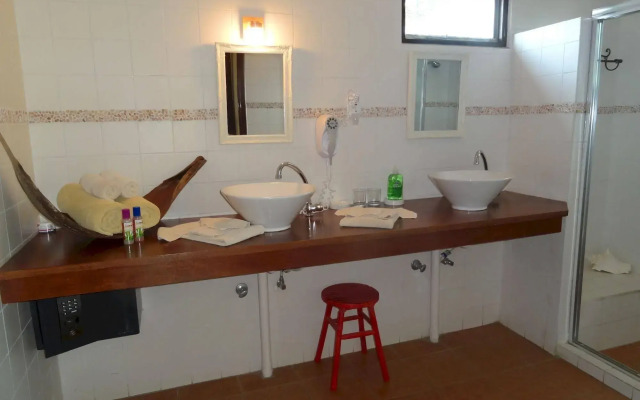 Wonders Boutique Hotel