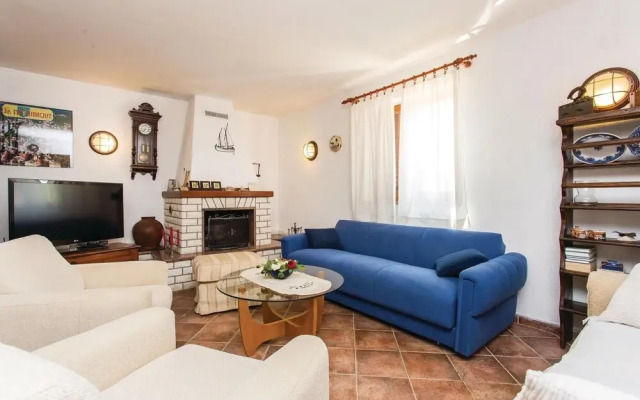 Amazing Home in Malinska With Wifi and 3 Bedrooms