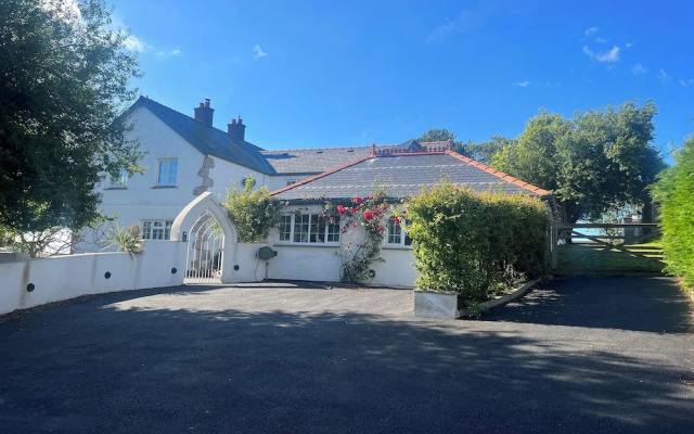 The Manor House Skerry Vore