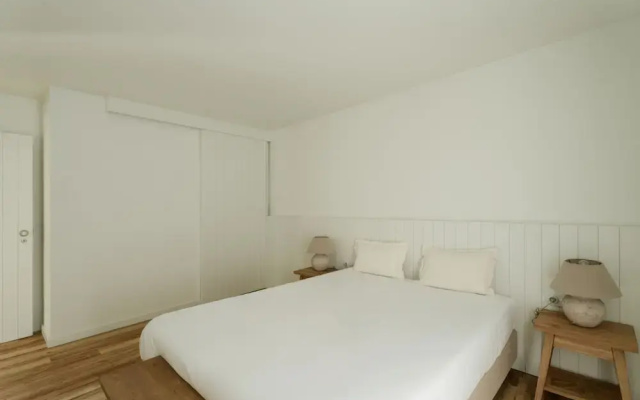 Imago Houses 1 - by MET