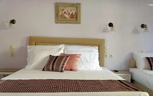 Alexandra Hotel