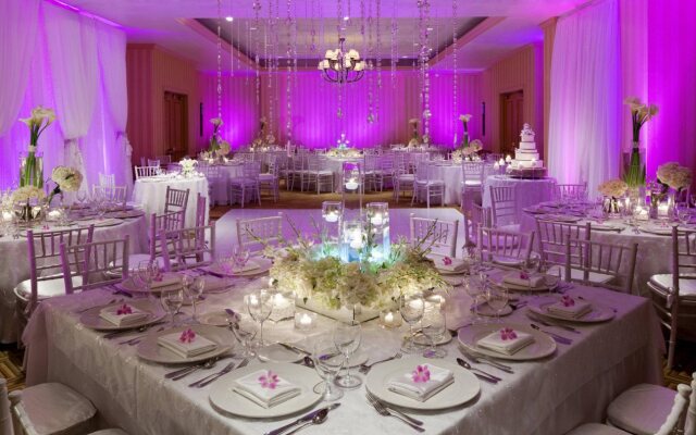 Sheraton® Suites Fort Lauderdale West