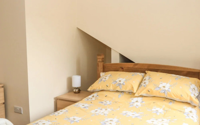 Sawtons Cottage 2