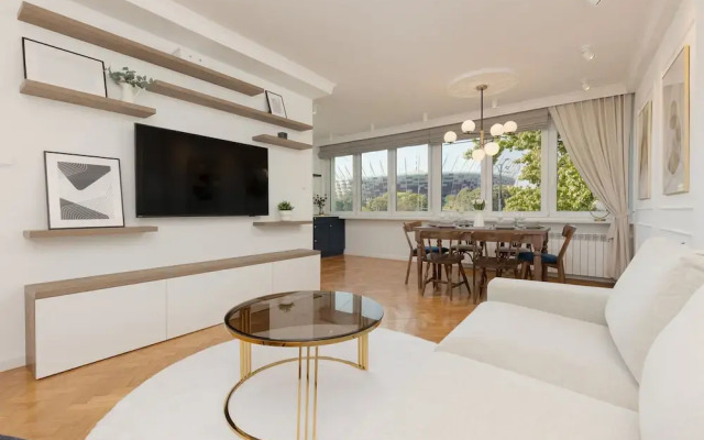 Apartment in the City Centre by Renters