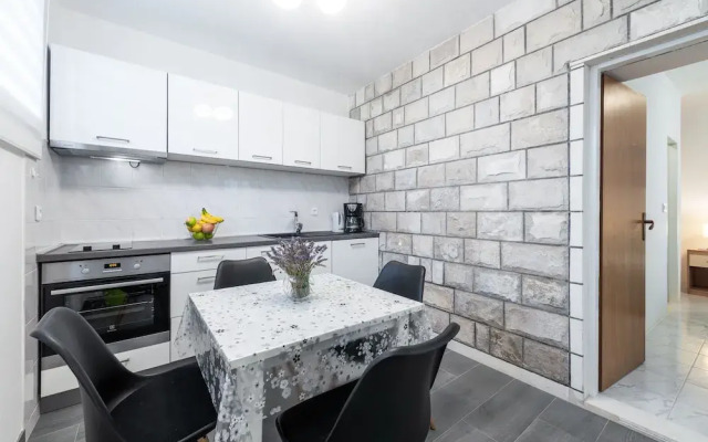 Guesthouse Braticevic