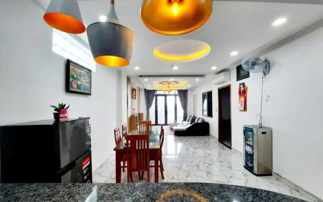 MM's House
