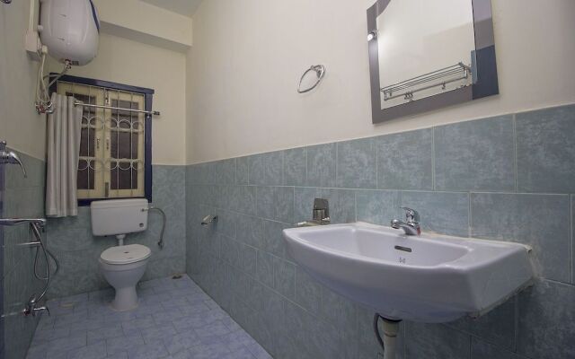 Oyo 24942 Hotel Lhasa