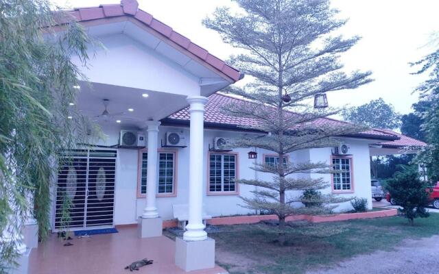 Homestay Villa Solihin Sungai Buloh