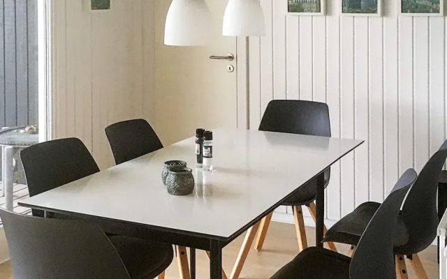 6 Person Holiday Home in Bjert