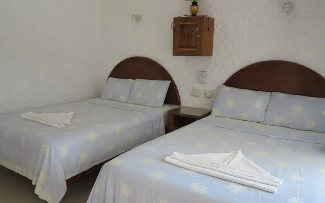 Holmar Hotel