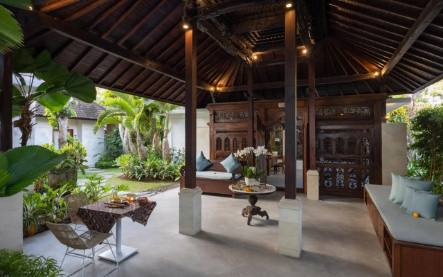 Tapa Tepi Kali Canggu by Pramana