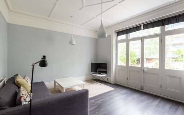 1br Modern Home W/Garden in West Kensington