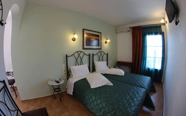 Skiathos Island Suites