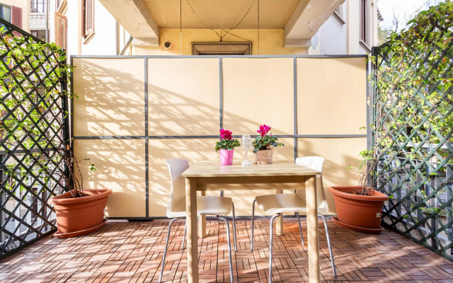 new studio apartment sauro orange