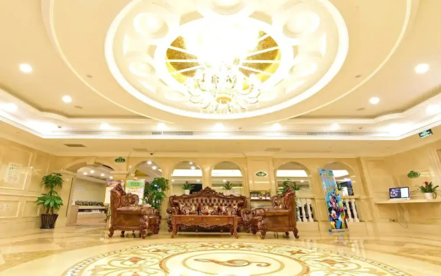 Vienna Hotel Shanghai PVG Heqing