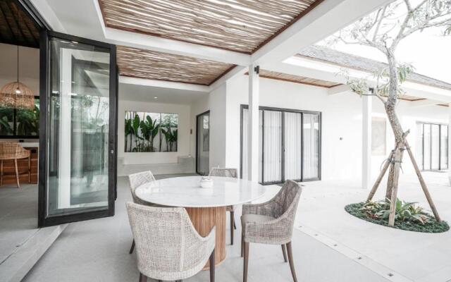 Kayu Kembar Deluxe Villa
