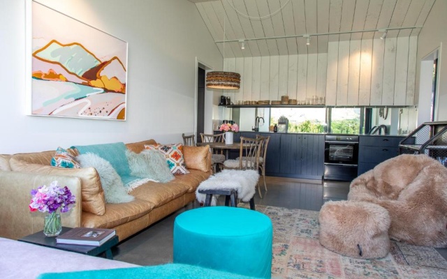 The Cottages on Lake Hayes – Guest Rooms – Lake Hayes