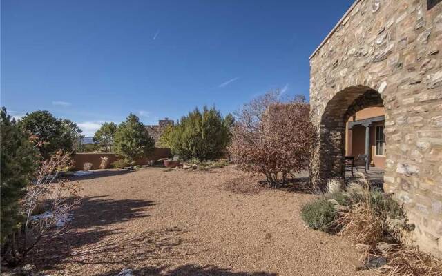 The Sunrise Retreat - Two Bedroom Home