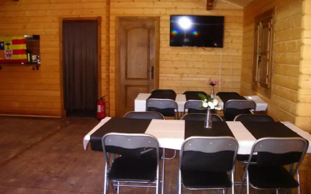 Apartamentos Rurales La Fonda