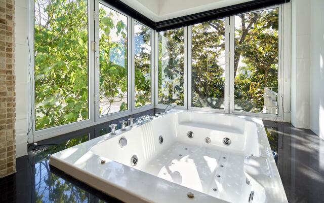 Villa Ginborn Amazing 5 Bdr Sea View Pool Villa