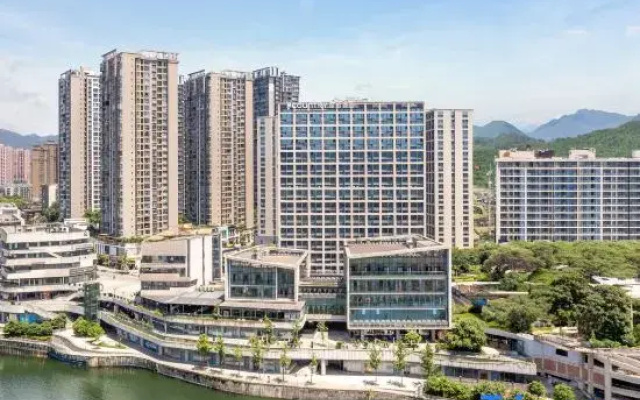 Liyi Hotel (Chongqing Bishan CBD Financial Street Xiuhu Park Branch)